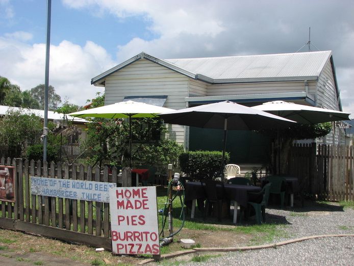 freehold-business-with-residence-mount-molloy-qld-4