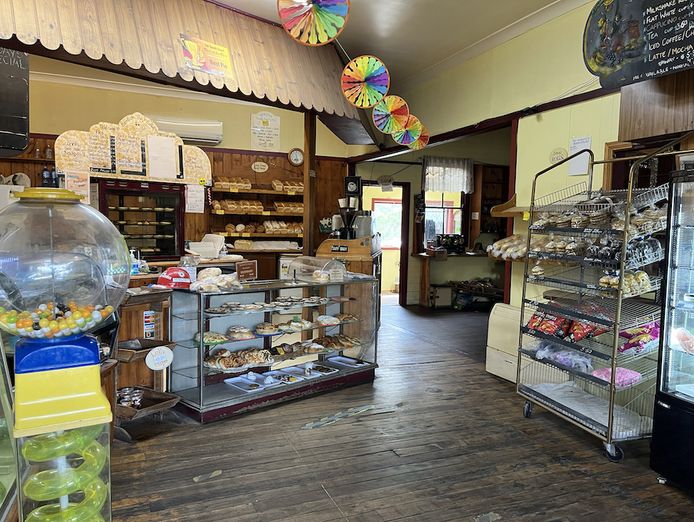 bakery-and-pie-shop-plus-accommodation-bemboka-nsw-1
