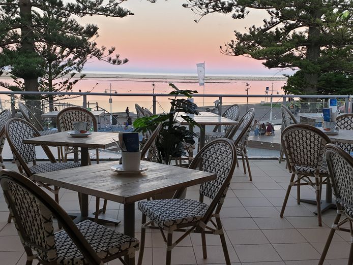ocean-view-restaurant-in-prime-location-the-entrance-nsw-0