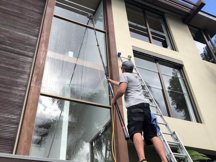 residential-and-commercial-window-cleaning-balgowlah-nsw-0