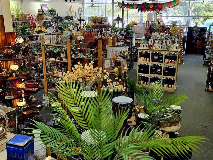 retail-gifts-fashion-and-homewares-business-bongaree-bribie-island-qld-1