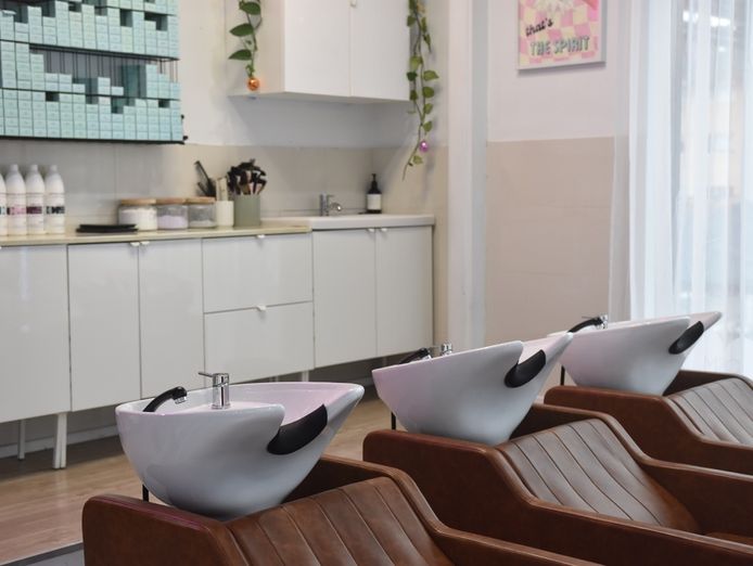modern-large-scale-hair-beauty-salon-gosford-nsw-5