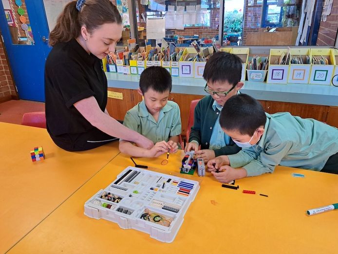 stem-engineering-and-robotics-education-franchise-opportunity-sydney-hills-reg-3