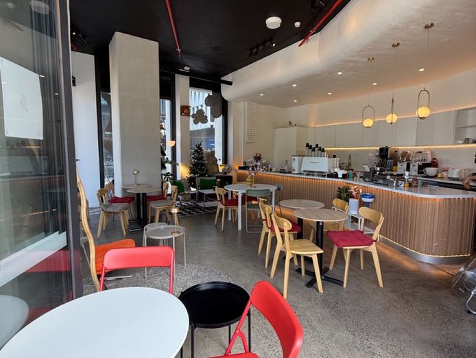 popular-cbd-caf-233-melbourne-vic-9