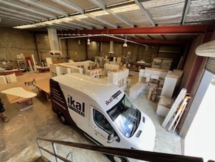 under-offer-established-bespoke-cabinetry-business-perth-wa-1