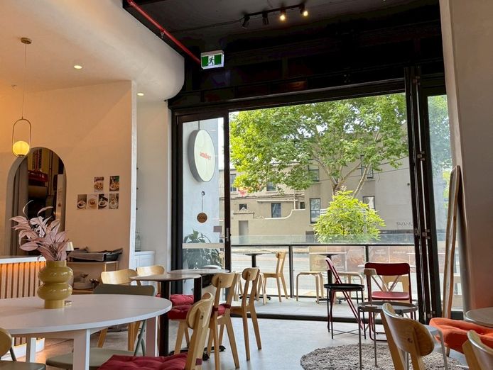 popular-cbd-caf-233-melbourne-vic-1