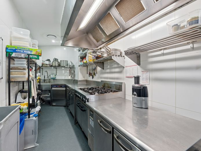 sophisticated-deli-cafe-close-to-sydney-airport-sydney-nsw-9