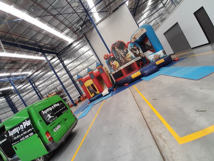 jumping-castle-hire-business-brighton-east-vic-0