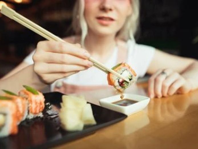 sushi-train-and-takeaway-bondi-beach-nsw-2