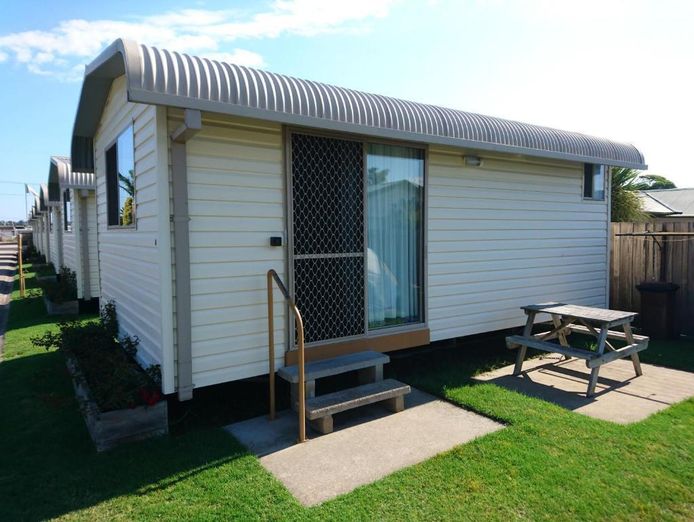 meticulous-caravan-park-for-sale-vic-0