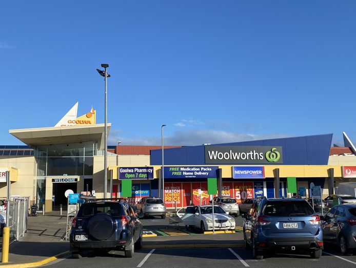 busy-cafe-in-shopping-centre-goolwa-sa-7