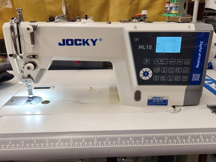 established-cairns-sewing-alterations-amp-soft-furnishings-business-qld-1