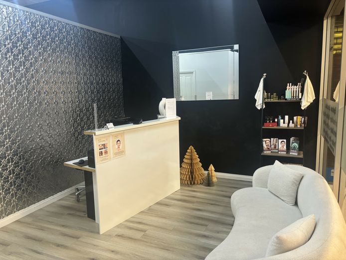 thriving-beauty-salon-for-sale-ohalloran-hill-sa-3