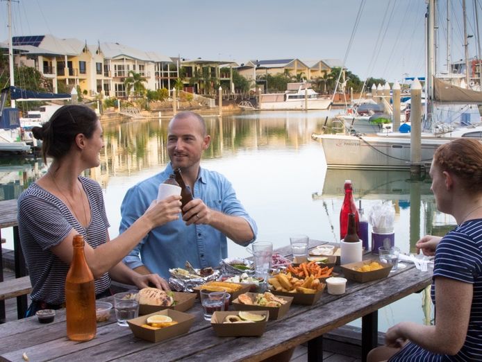 Licensed Seafood Restaurant Eat in and Takeaway Darwin, NT in