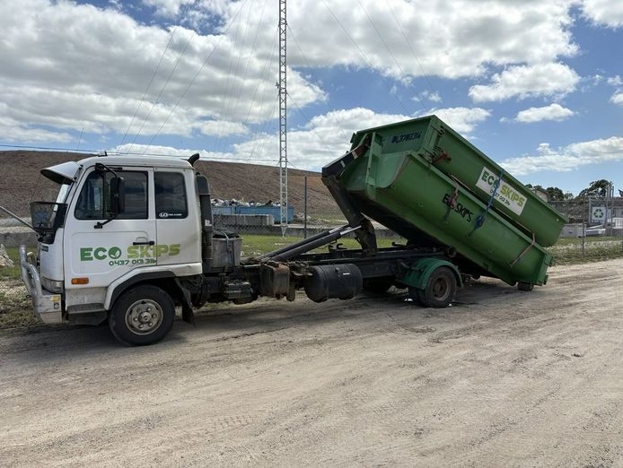 skip-bin-hire-business-whitsundays-region-qld-0