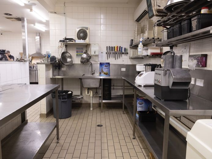versatile-pizza-shop-and-cafe-dubbo-nsw-7