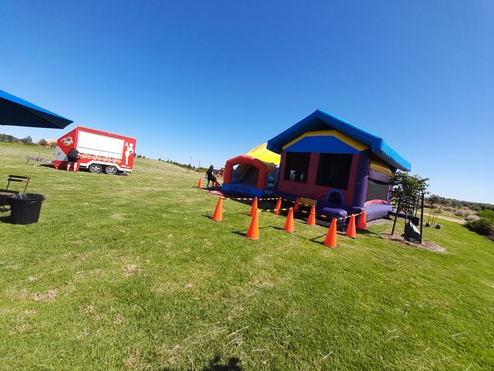 jumping-castle-hire-business-brighton-east-vic-6