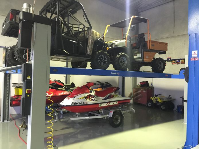 established-multi-service-mechanical-workshop-taylors-beach-nsw-5
