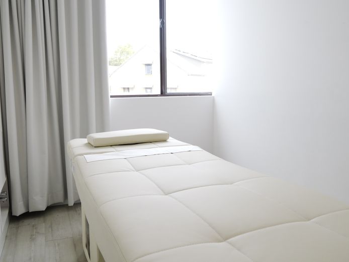 luxury-spa-for-sale-southwest-sydney-nsw-1