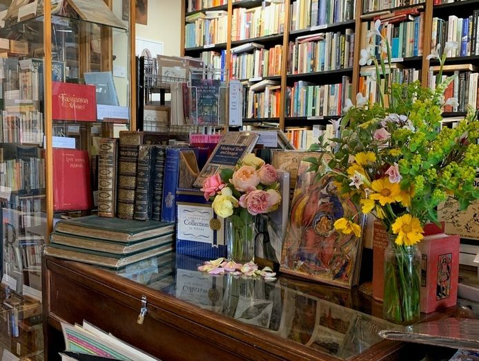 freehold-bookshop-with-accommodation-cafe-potential-ballarat-vic-1
