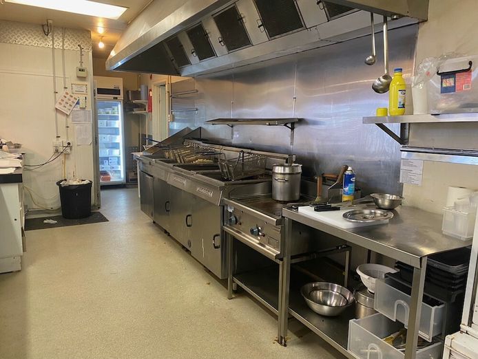 family-run-takeaway-business-and-deli-rockingham-wa-6
