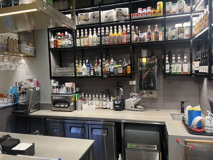 fully-licensed-thai-restaurant-glenmore-park-nsw-3
