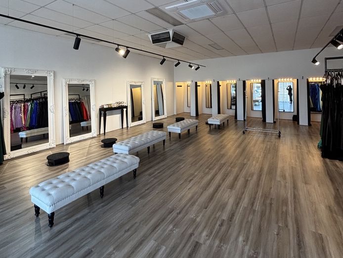 high-end-niche-formal-wear-retailer-perth-wa-3