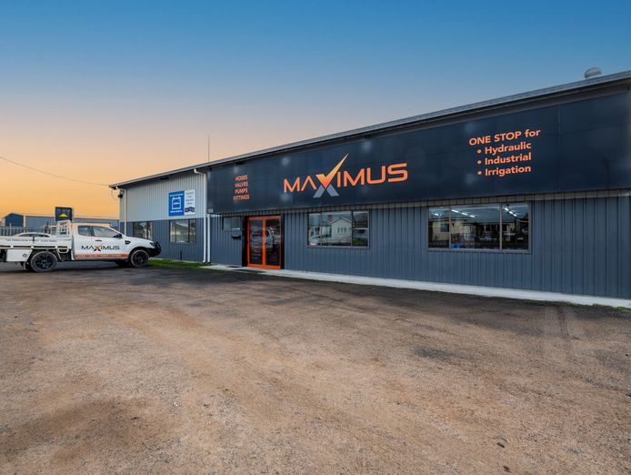 hydraulic-industrial-and-irrigation-supplies-franchise-join-maximus-3