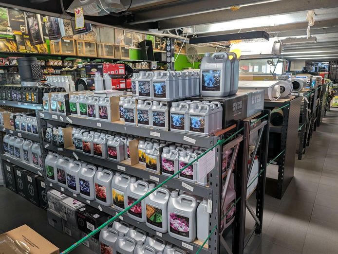 was-only-exclusive-reptile-and-hydroponic-shop-east-rockingham-wa-4
