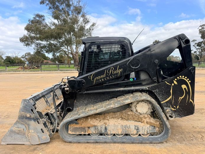 specialist-equestrian-arena-construction-earthworks-and-excavation-business-m-1