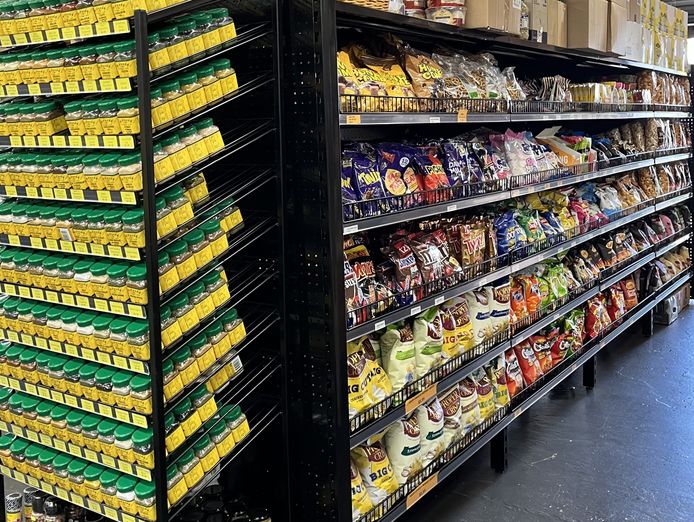 busy-fruit-and-vegetable-store-toukley-nsw-1