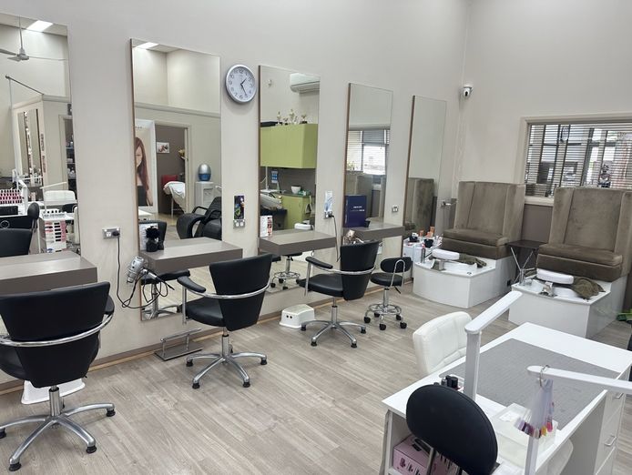 boutique-hair-and-beauty-salon-fyshwick-act-0