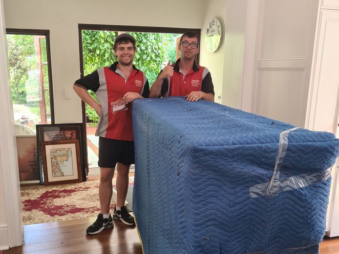 long-established-furniture-removals-business-perth-wa-4