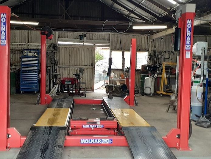 freehold-automotive-workshop-and-tyre-shop-bundarra-nsw-2
