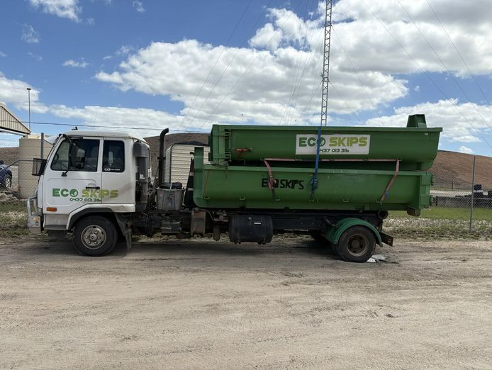 skip-bin-hire-business-whitsundays-region-qld-7