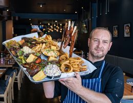 NEW FRANCHISE OPPORTUNITY - THIRD WAVE - BBQ & BURGERS!