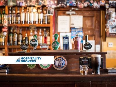 huge-opportunity-for-a-bar-in-stones-corner-1