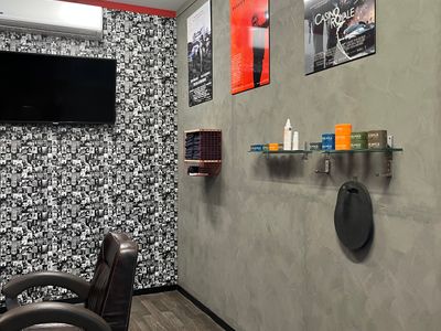 established-hair-salon-barbershop-for-sale-2