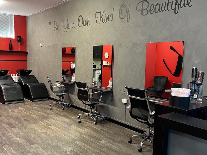 established-hair-salon-barbershop-for-sale-0
