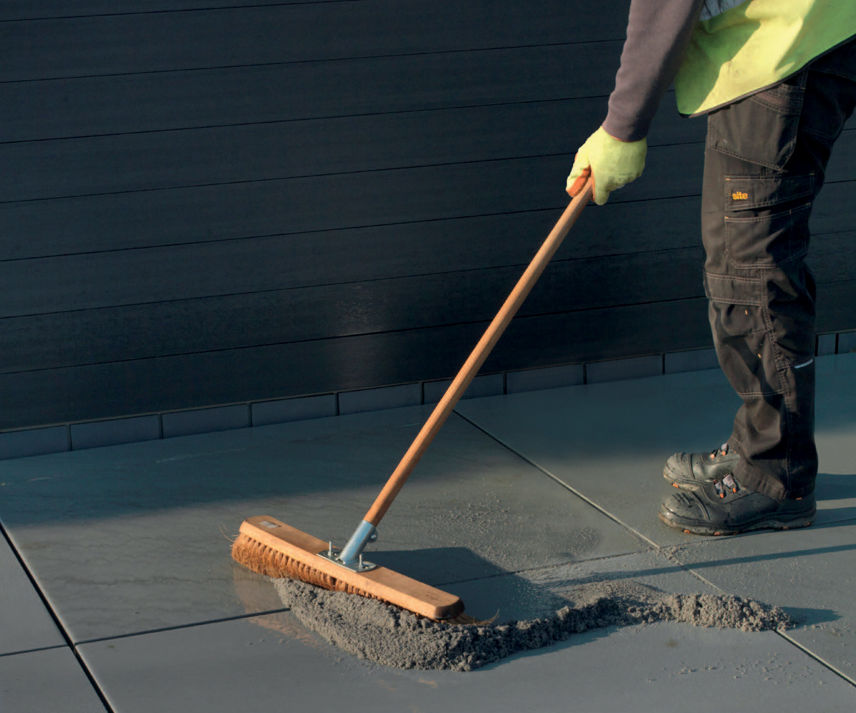 Paving Stone importer / Formboss supplier / Showroom /warehouse
