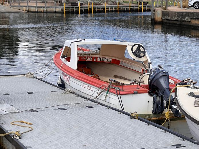 well-established-locally-renowned-hire-boat-business-for-sale-in-frankston-8