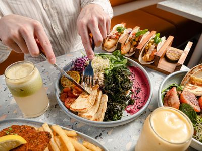 durks-cafe-franchise-in-canberra-4