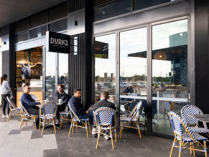 durks-cafe-franchise-at-beveridge-1