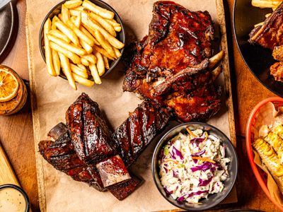 erina-fair-lonestar-rib-house-brews-franchise-1
