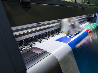 profitable-printer-media-graphics-business-major-event-branding-specialist-2