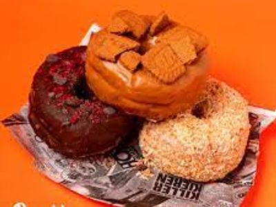 brooklyn-donuts-coffee-real-people-real-quality-real-good-tastes-like-happy-6