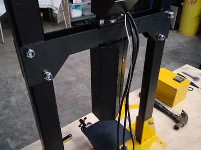 plastic-micro-recycling-arbour-press-and-granulator-equipment-for-recycling-0
