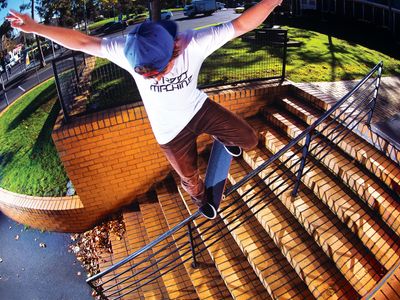 established-skate-and-streetwear-store-0