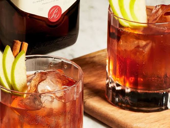 whisky-bar-chattels-sale-3
