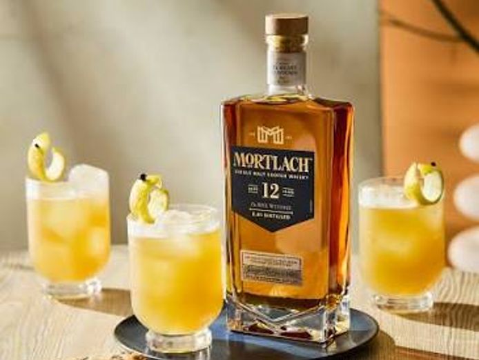 whisky-bar-chattels-sale-0